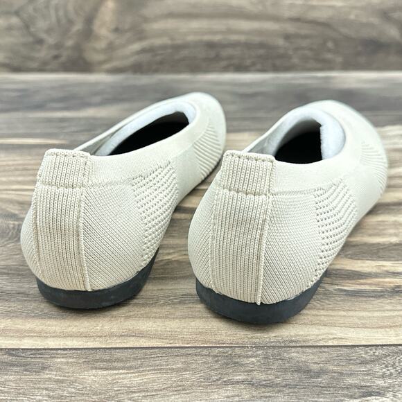 NIB Bernie Mev 40 Nikki Stretchy Knit Comfort Ballet Flats Nude Silver - Picture 6 of 10